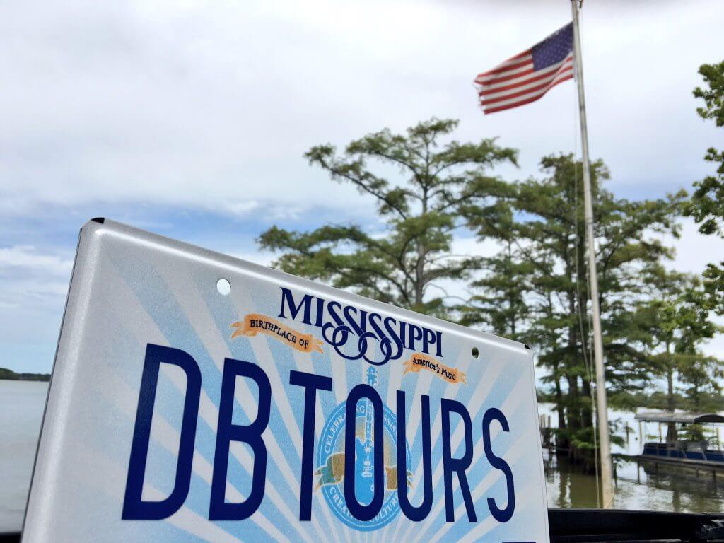 A sign for the mississippi delta tours